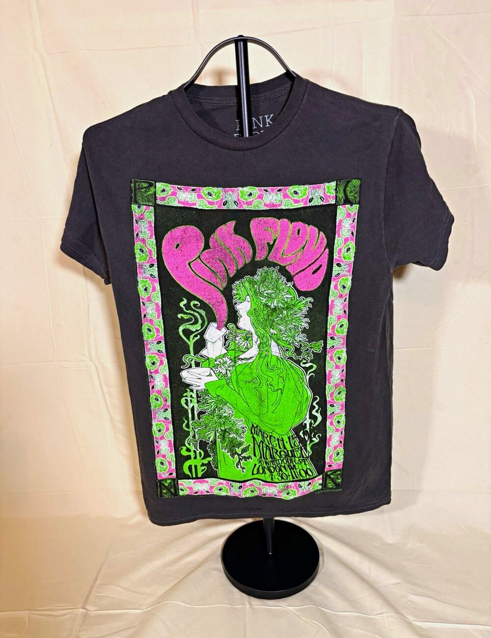 Pink Floyd Graphic Marquee 1966 T-Shirt, Gray, X-Small, Rock & Pop Music Tee